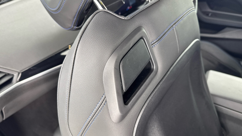 BMW 2 Series 220i M Sport 2dr Step Auto [Pro Pack] Petrol Coupe